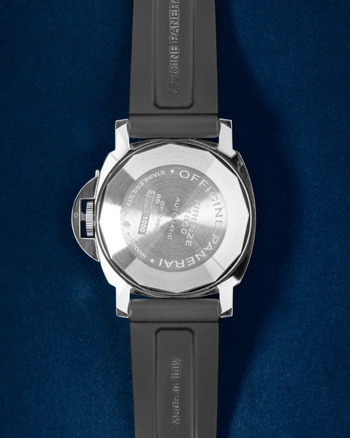 Panerai Luminor GMT PAM01088 Image 2